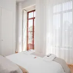 Liiiving In - View Porto