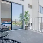 Liiiving In - View 波尔图